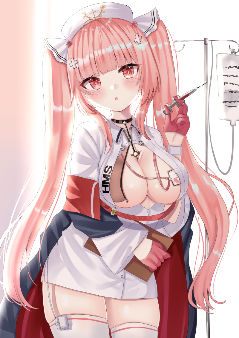 This is a pixiv picture whose title is 「指揮官、横になって…痛いのは一瞬だけよ」.