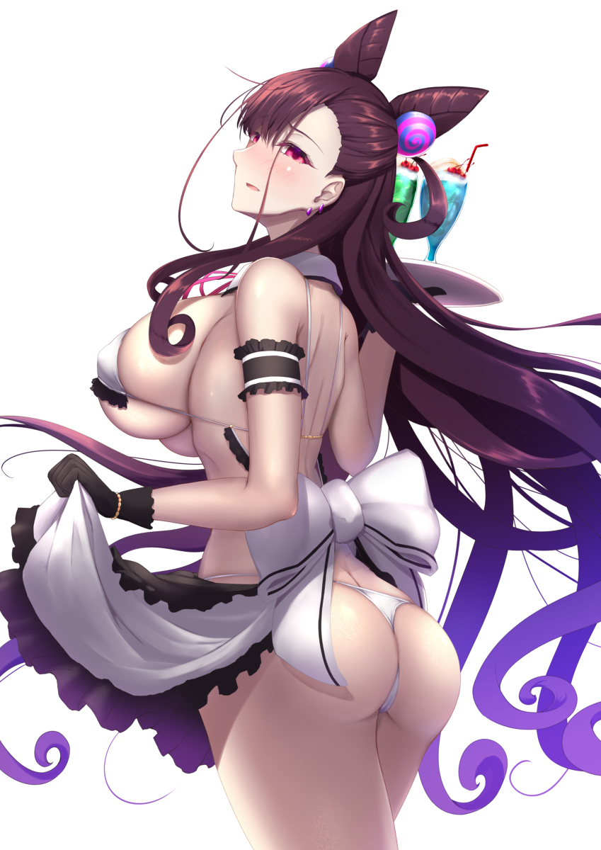 This is a pixiv picture whose title is 水着メイド紫式部.