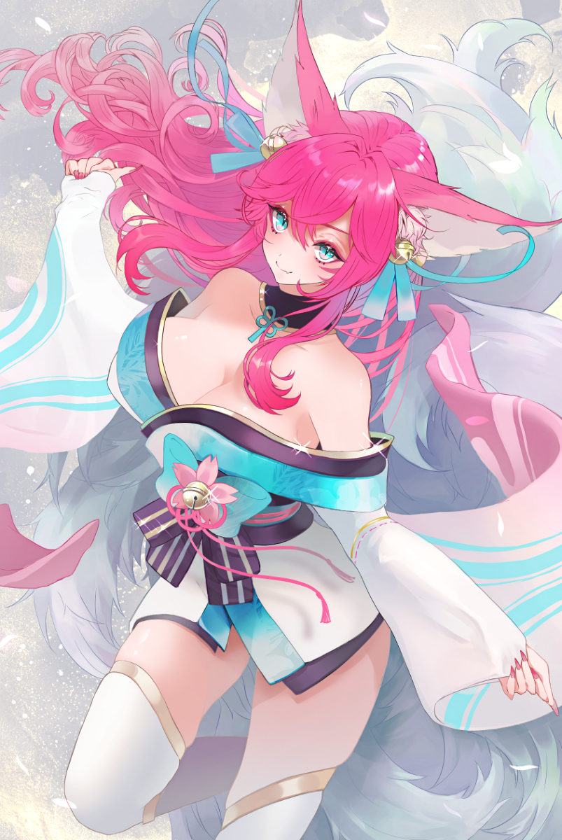 This is a pixiv picture whose title is Spiritblossom Ahri.