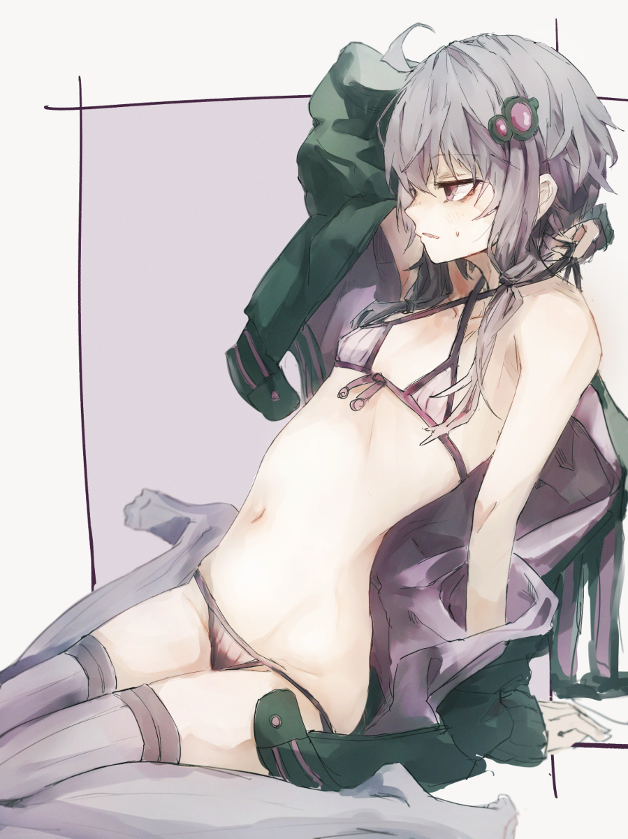 This is a pixiv picture whose title is 水着ゆかりらくがき.