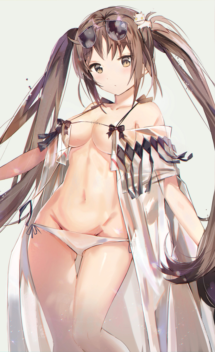 This is a pixiv picture whose title is 虞美人.