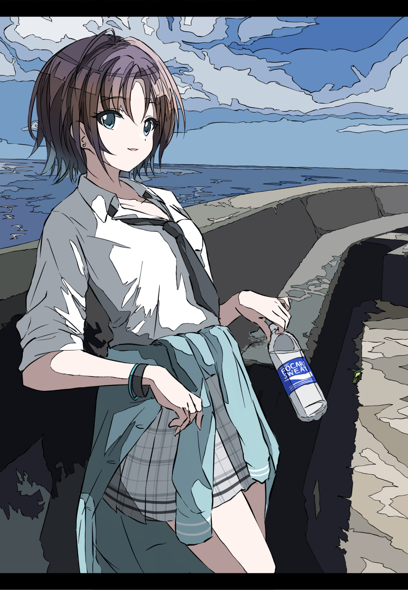 This is a pixiv picture whose title is 浅倉透.