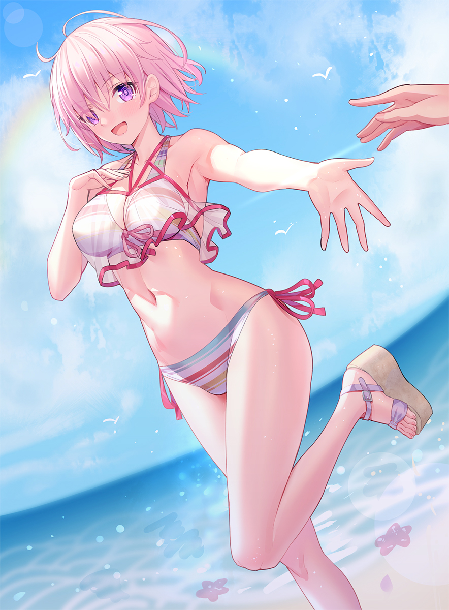 This is a pixiv picture whose title is 水着マシュ.