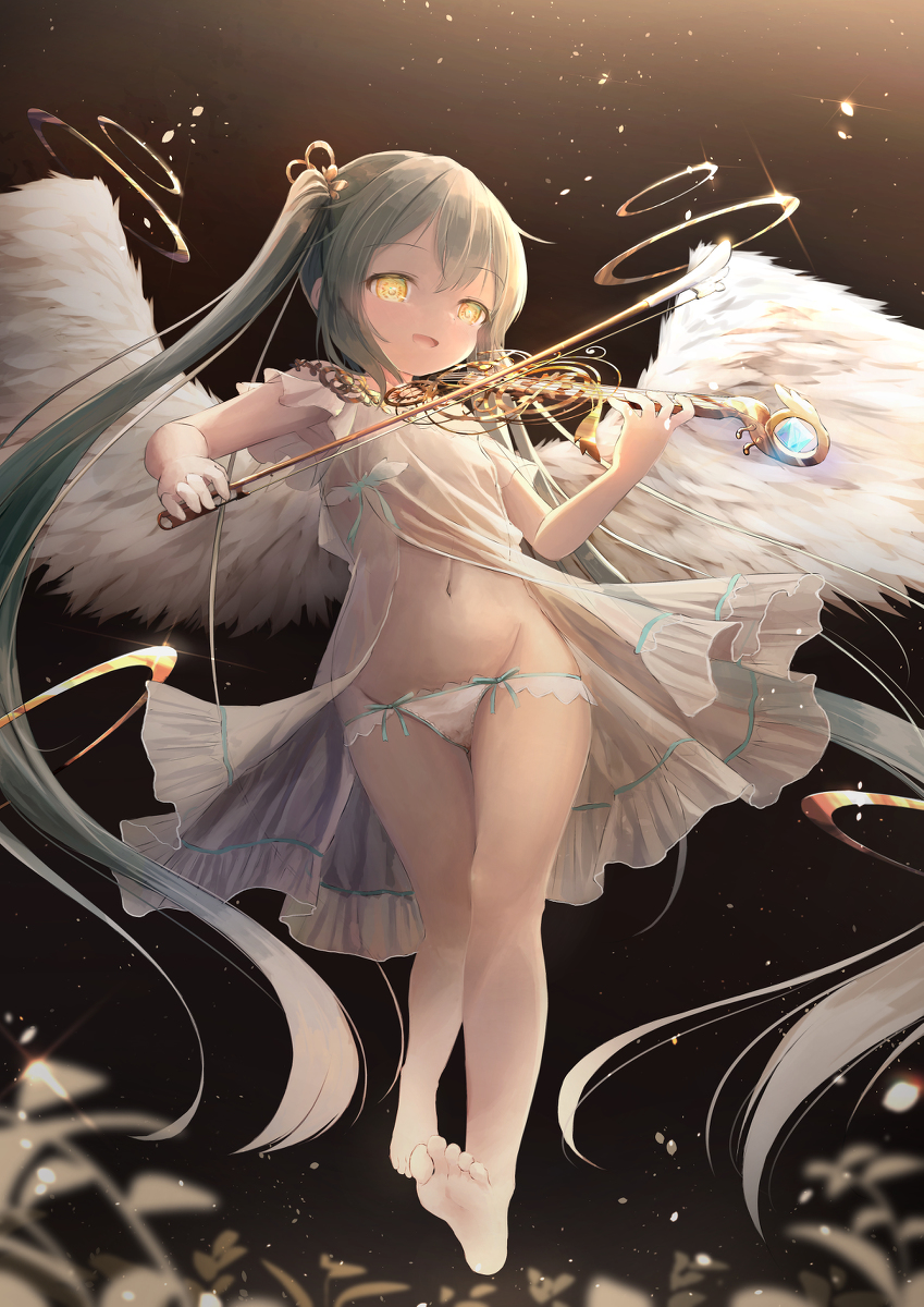 This is a pixiv picture whose title is 初音ミク生誕祭2020.