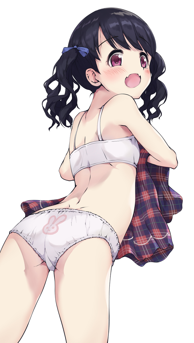 This is a pixiv picture whose title is 着替え中の福丸小糸ちゃん.