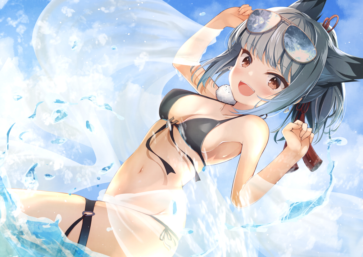 This is a pixiv picture whose title is 涼月.
