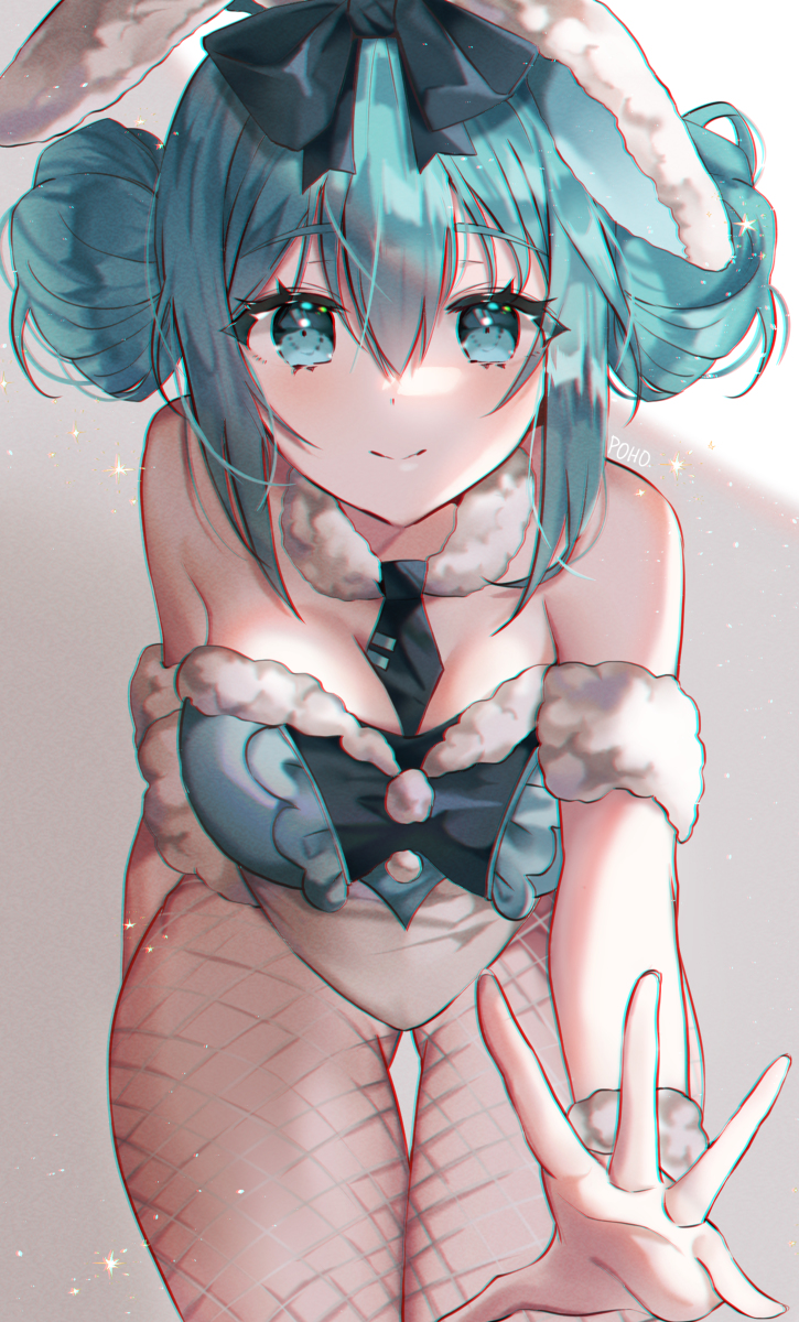 This is a pixiv picture whose title is 初音ミク 🐰.