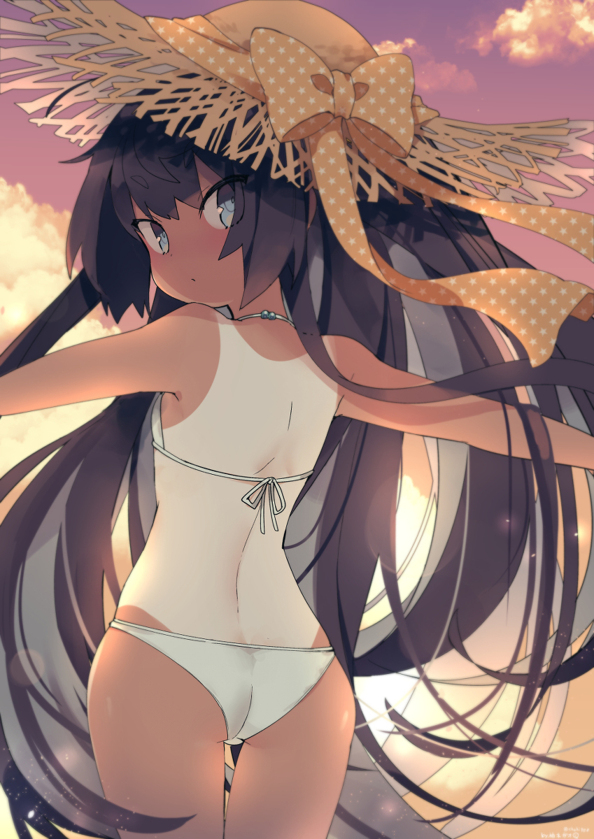 This is a pixiv picture whose title is 夏の終わりに.