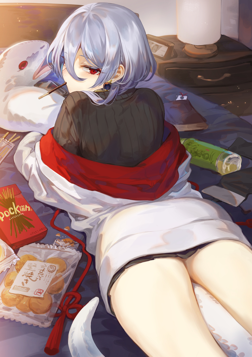 This is a pixiv picture whose title is んー？だって君の部屋、居心地いいんだもん。.