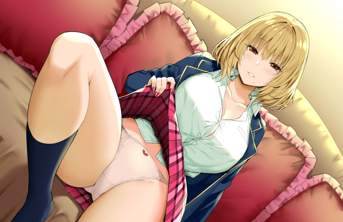 This is a pixiv picture whose title is 女子大生.