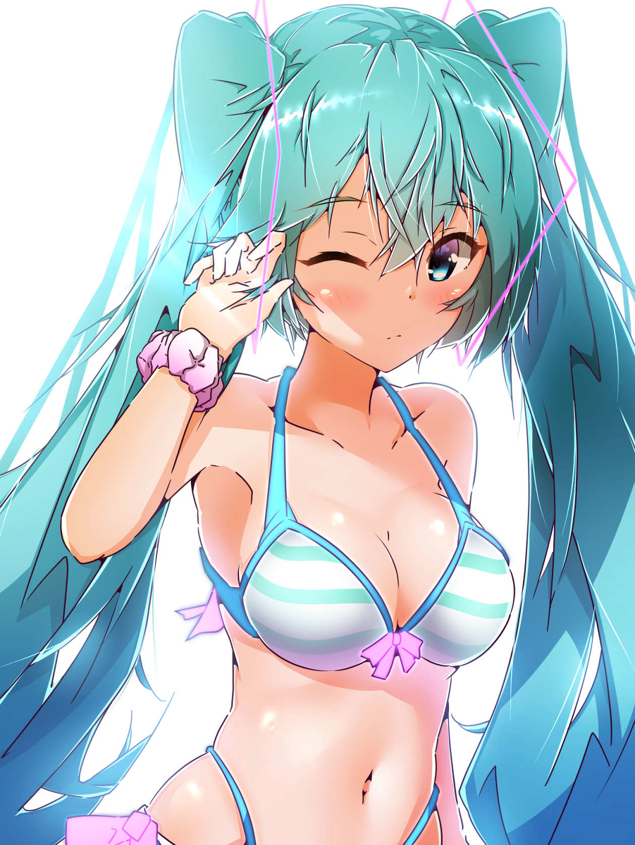 This is a pixiv picture whose title is しましまビキニミクさん.