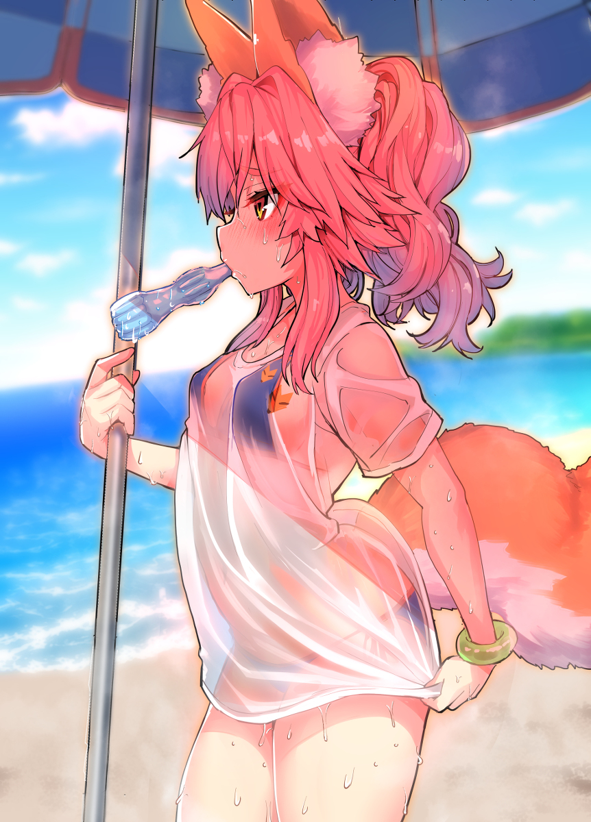 This is a pixiv picture whose title is メスガキ真夏のキャス狐さん.