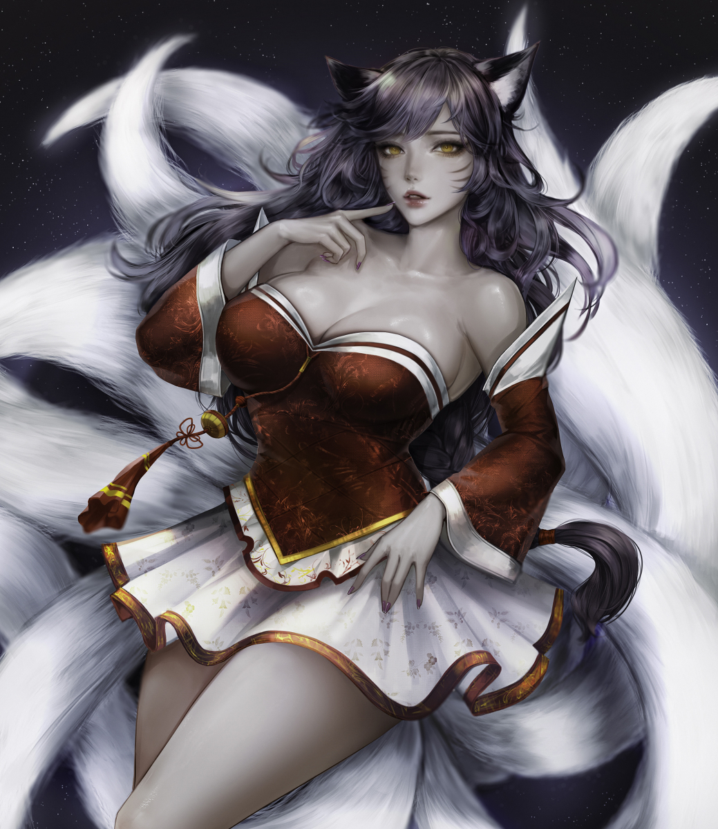 This is a pixiv picture whose title is Ahri.