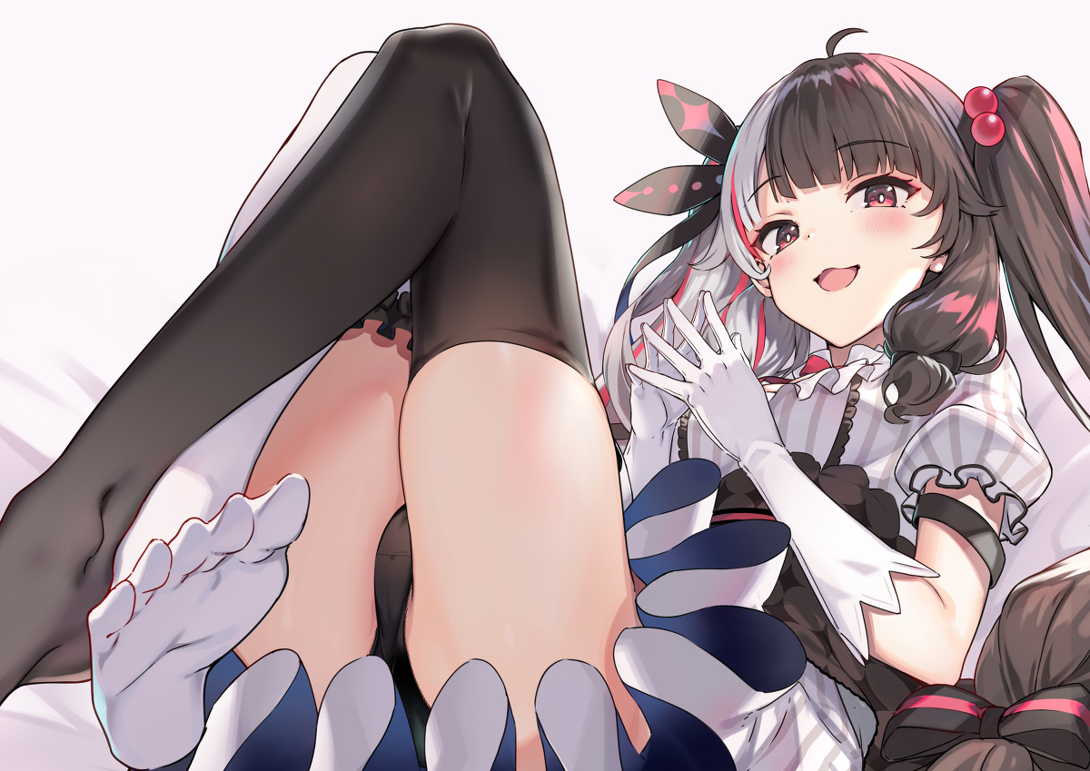 This is a pixiv picture whose title is 夜見.