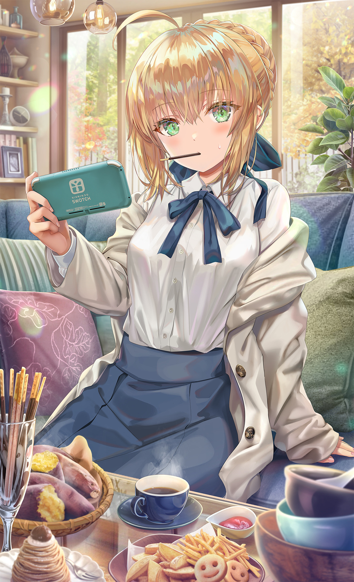 This is a pixiv picture whose title is だらけセイバーさん.
