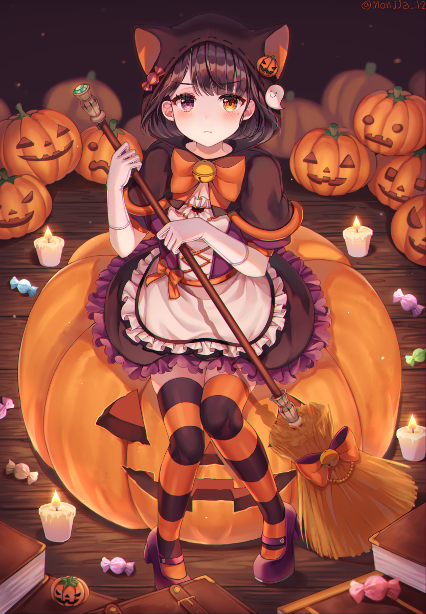 This is a pixiv picture whose title is Halloween.