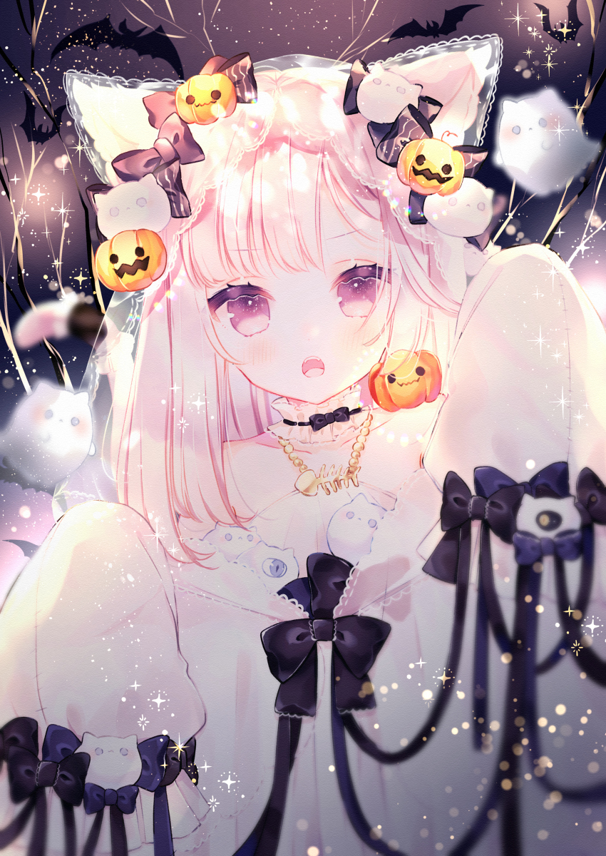 This is a pixiv picture whose title is ハロウィンゴーストキャット.