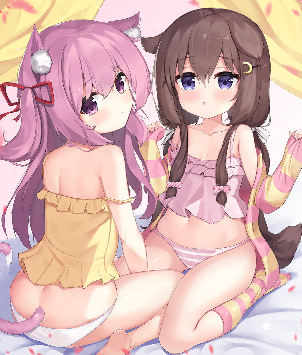 This is a pixiv picture whose title is 如月 + 文月.