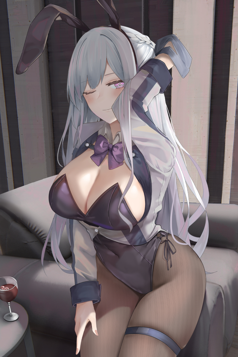 This is a pixiv picture whose title is 12 bunny.