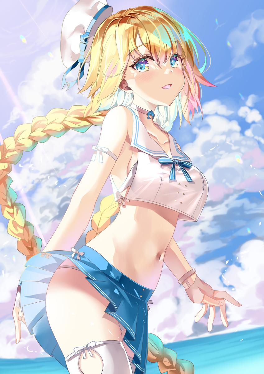 This is a pixiv picture whose title is 水兵の聖女.
