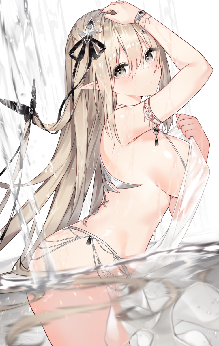 This is a pixiv picture whose title is エロフの入浴.