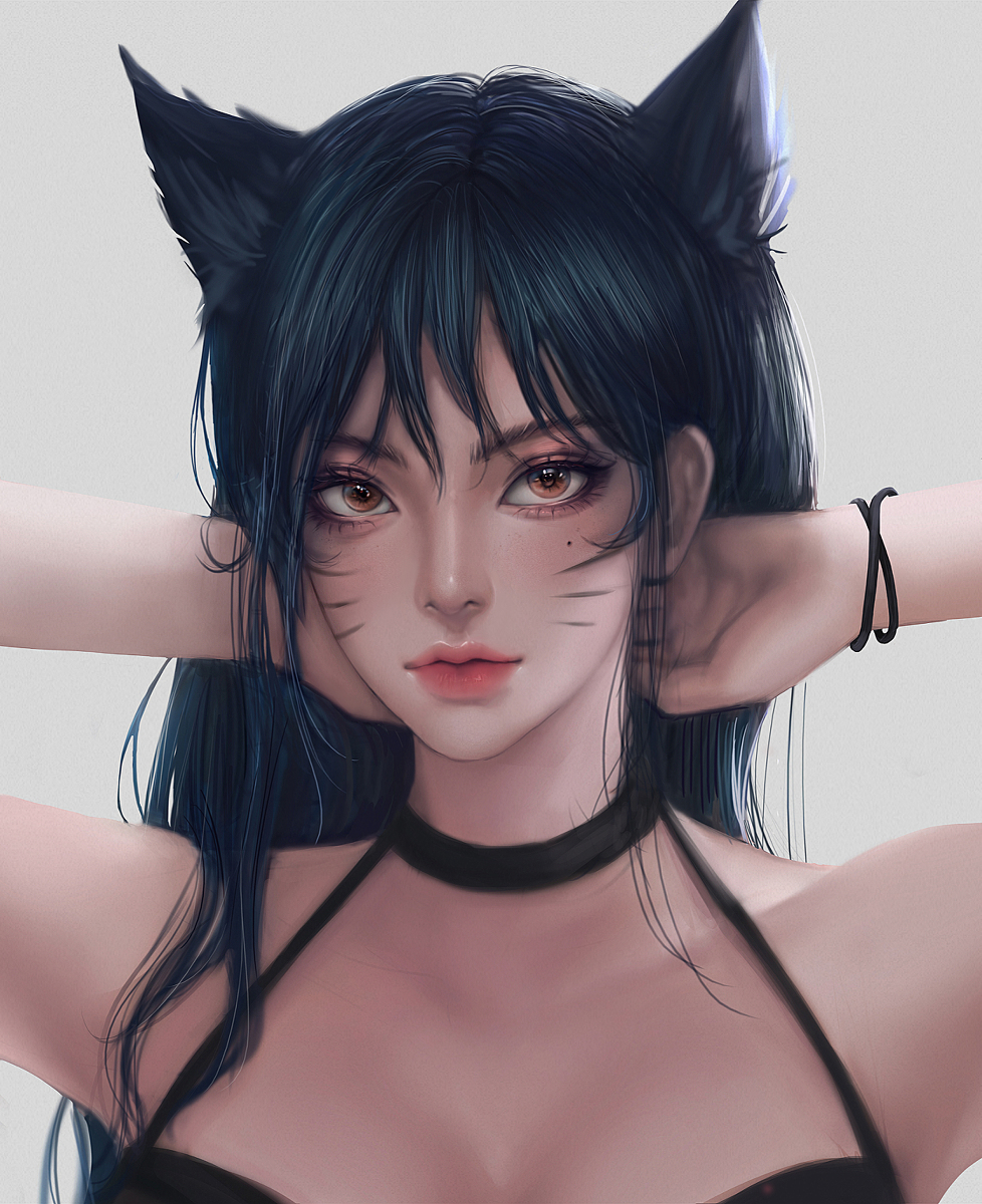 This is a pixiv picture whose title is Ahri.