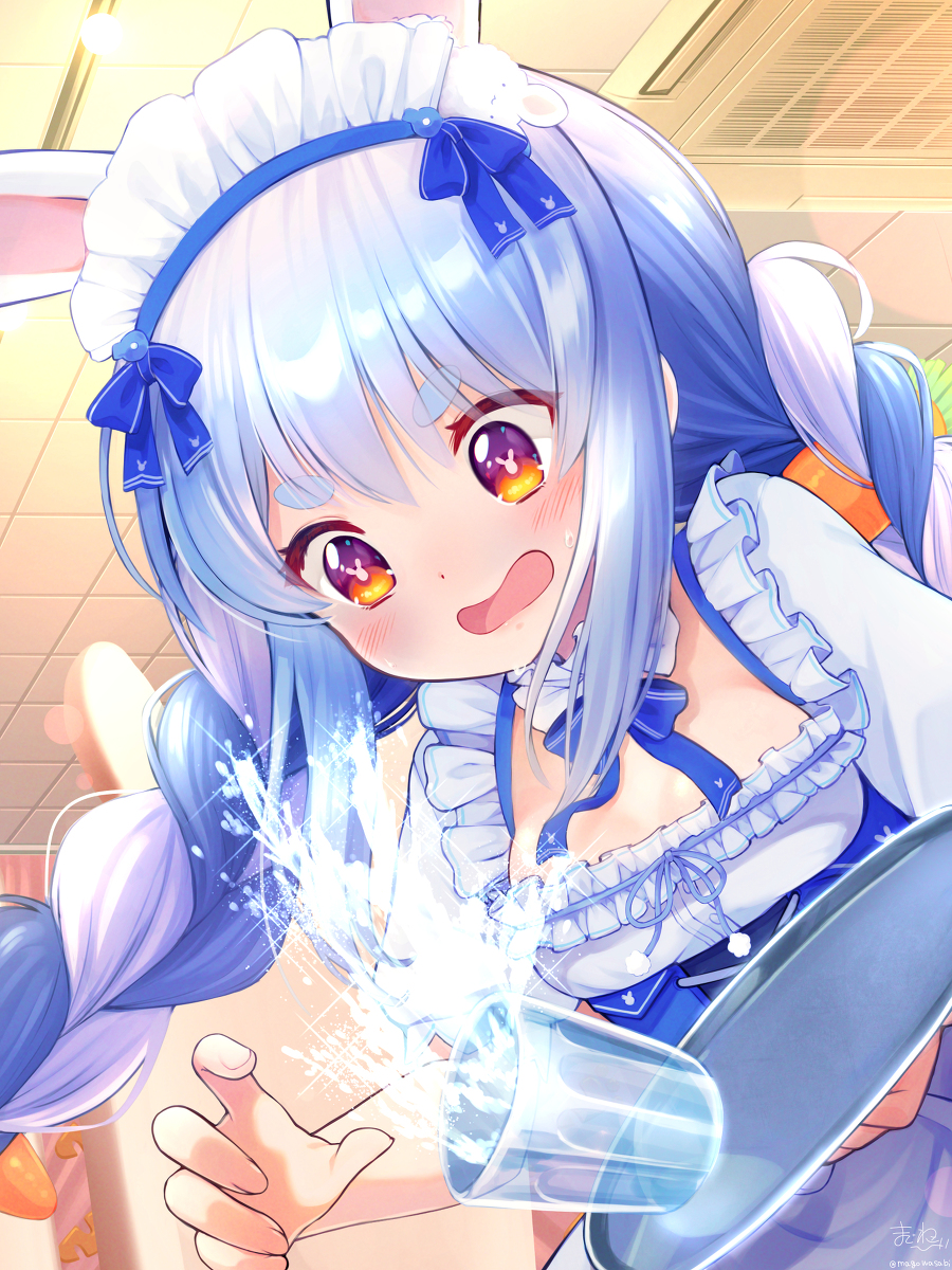 This is a pixiv picture whose title is メイドなぺこさん.