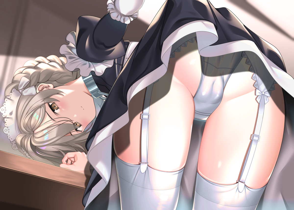 This is a pixiv picture whose title is シェフィがパンツを…！？.