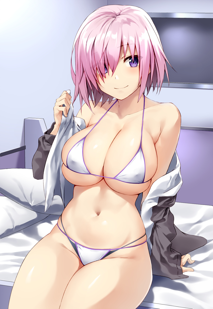 This is a pixiv picture whose title is マシュとマイクロビキニ.