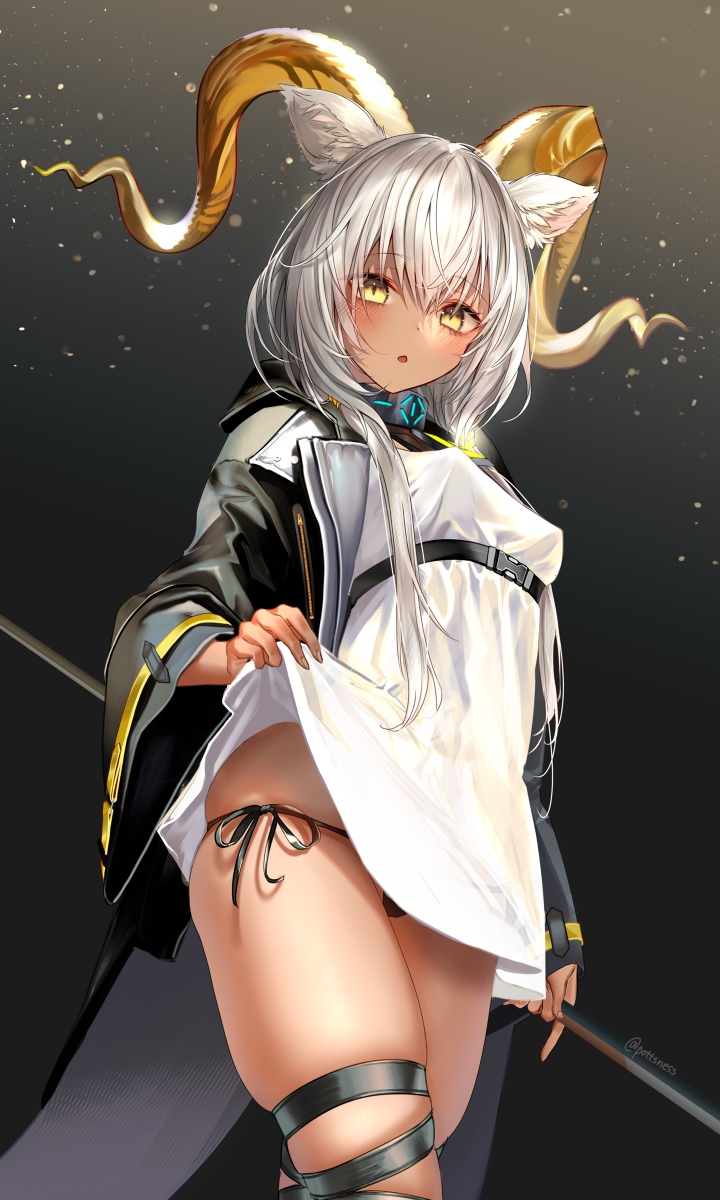 This is a pixiv picture whose title is 脱いだらすごいビーズワクスちゃん.