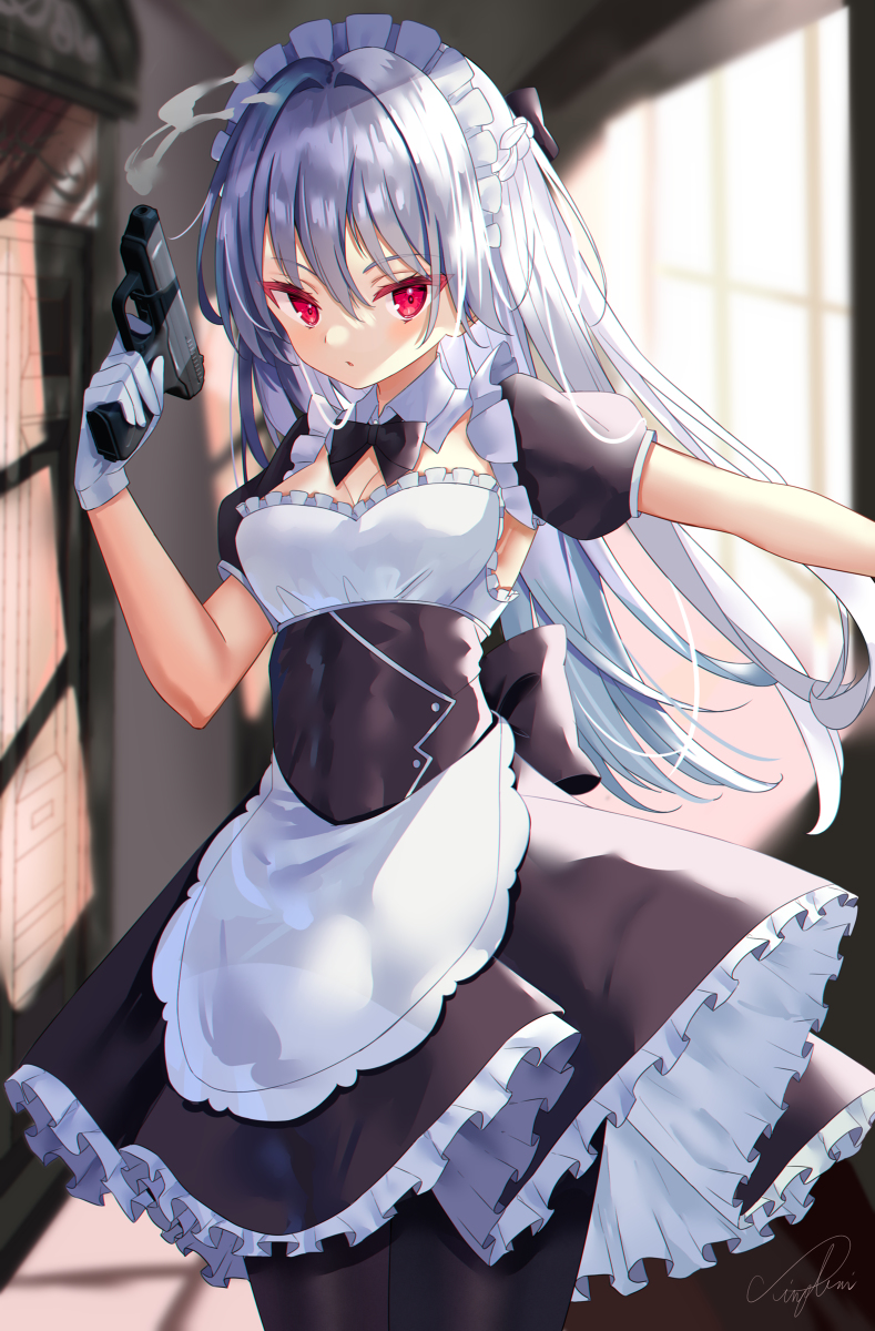 This is a pixiv picture whose title is 戦闘メイド.