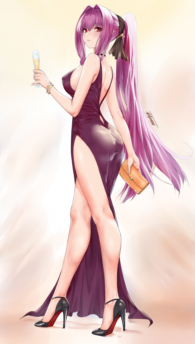 This is a pixiv picture whose title is イブニングドレススカサハ先輩　再掲.