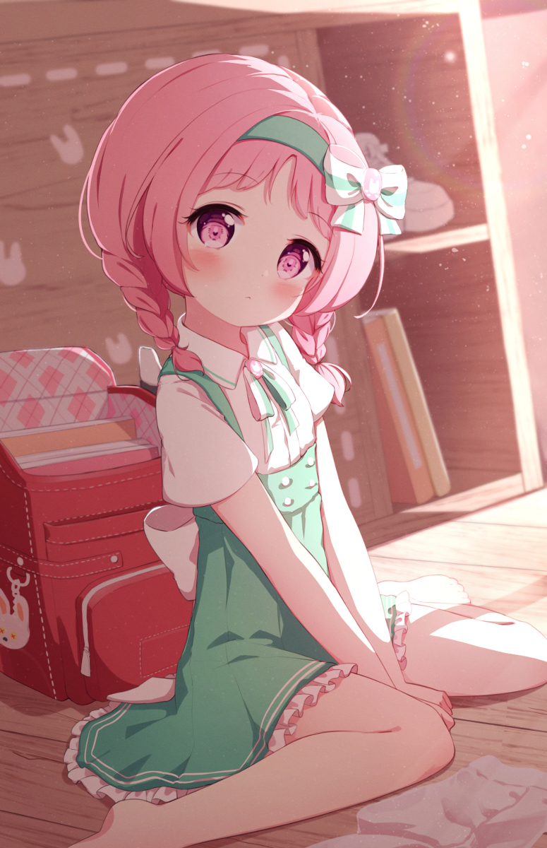 This is a pixiv picture whose title is :).