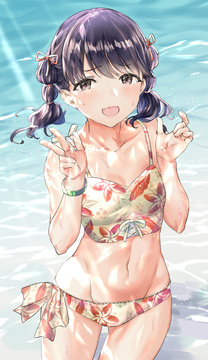 This is a pixiv picture whose title is 水着小糸.