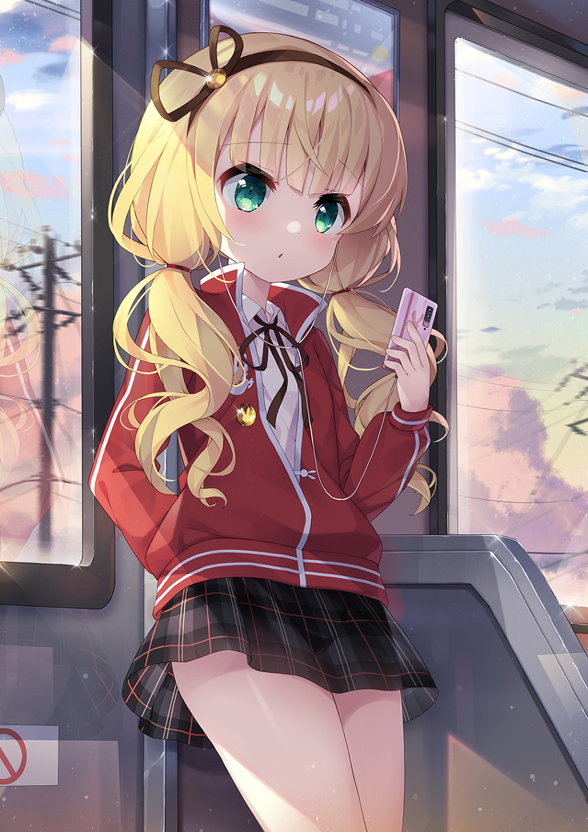 This is a pixiv picture whose title is 電車でのシャロちゃん.