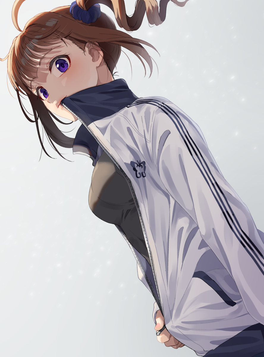 This is a pixiv picture whose title is トレーニングウェア奈緒.