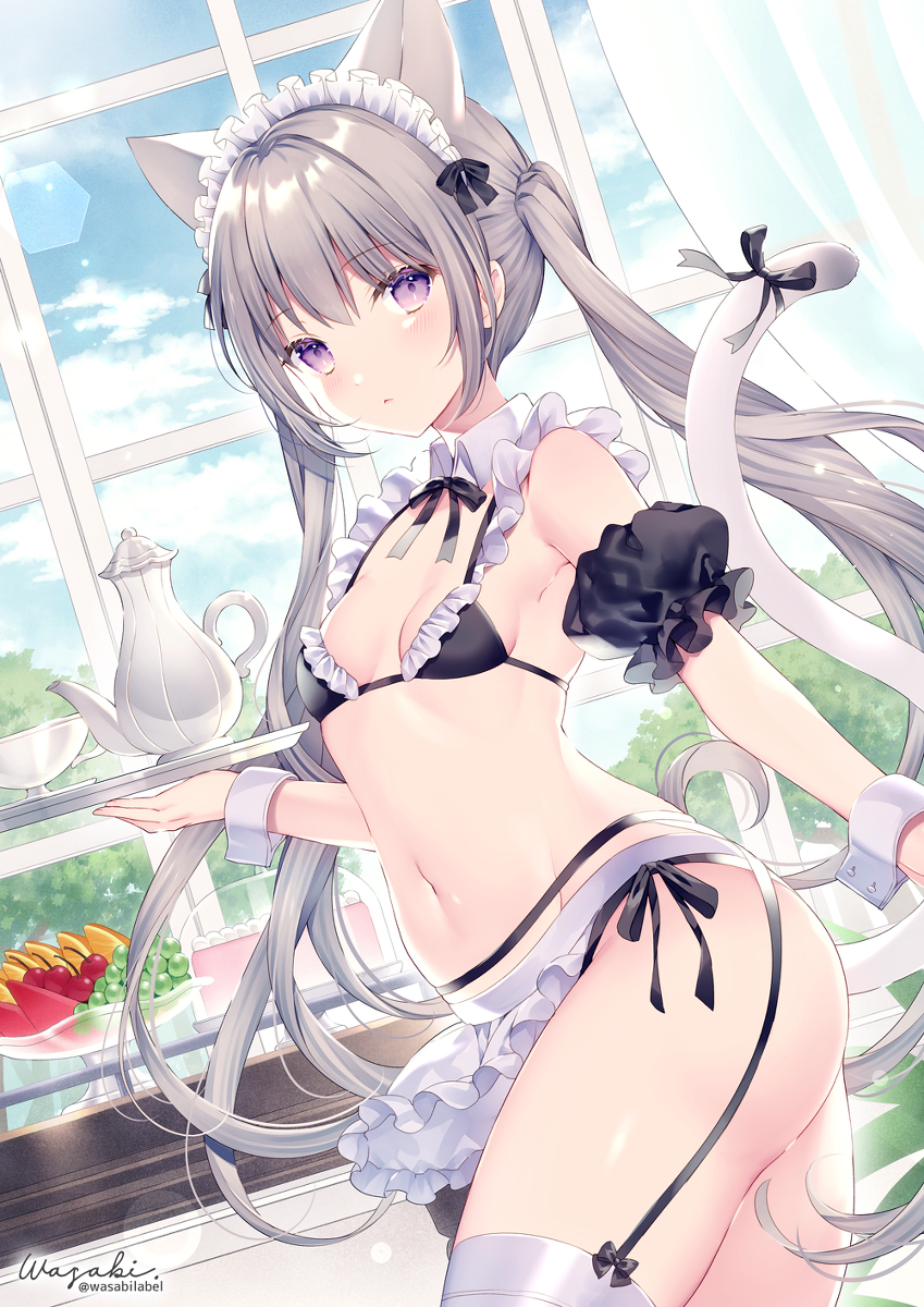 This is a pixiv picture whose title is ねこみみメイドさん.