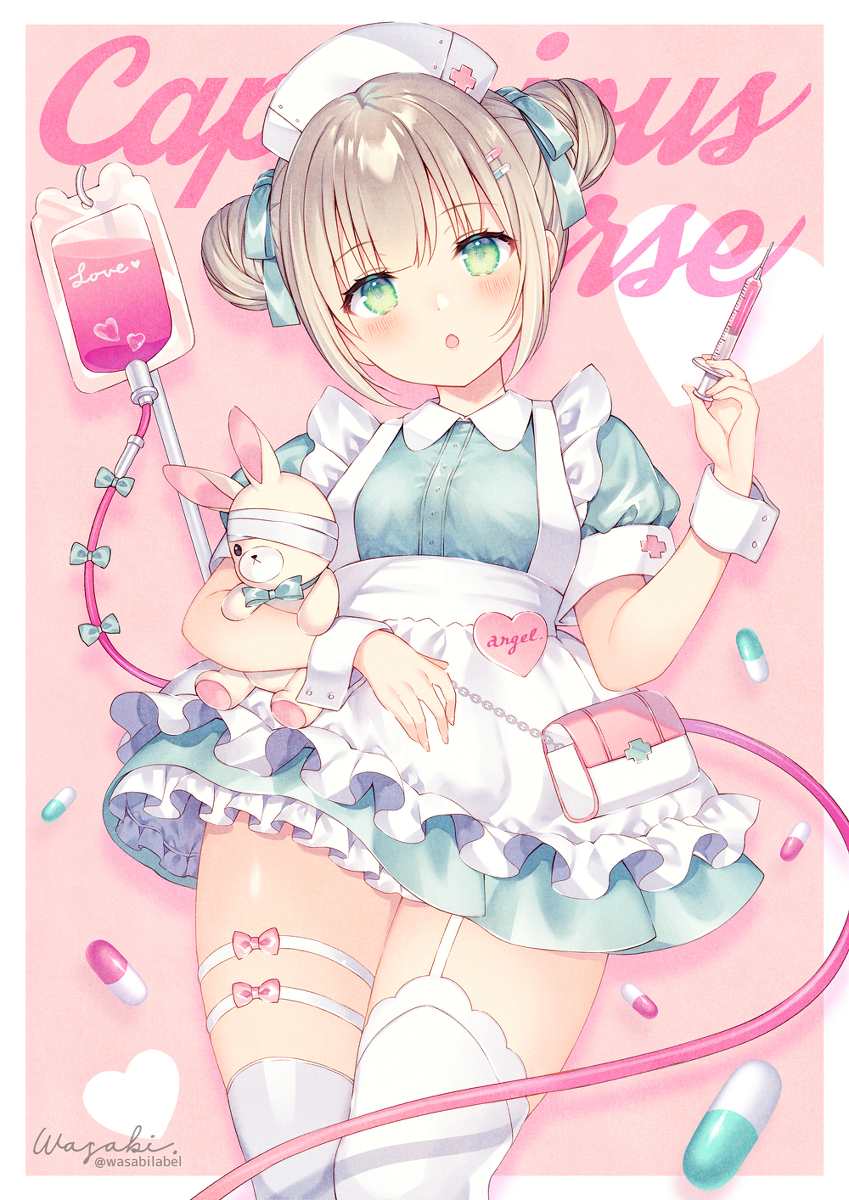 This is a pixiv picture whose title is 白黒ナースちゃん.