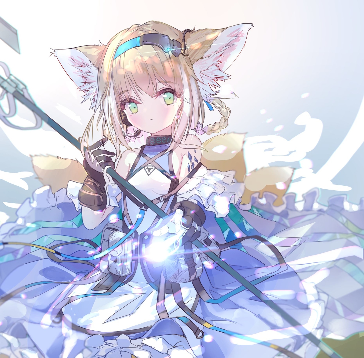 This is a pixiv picture whose title is 渺然たる狐火.