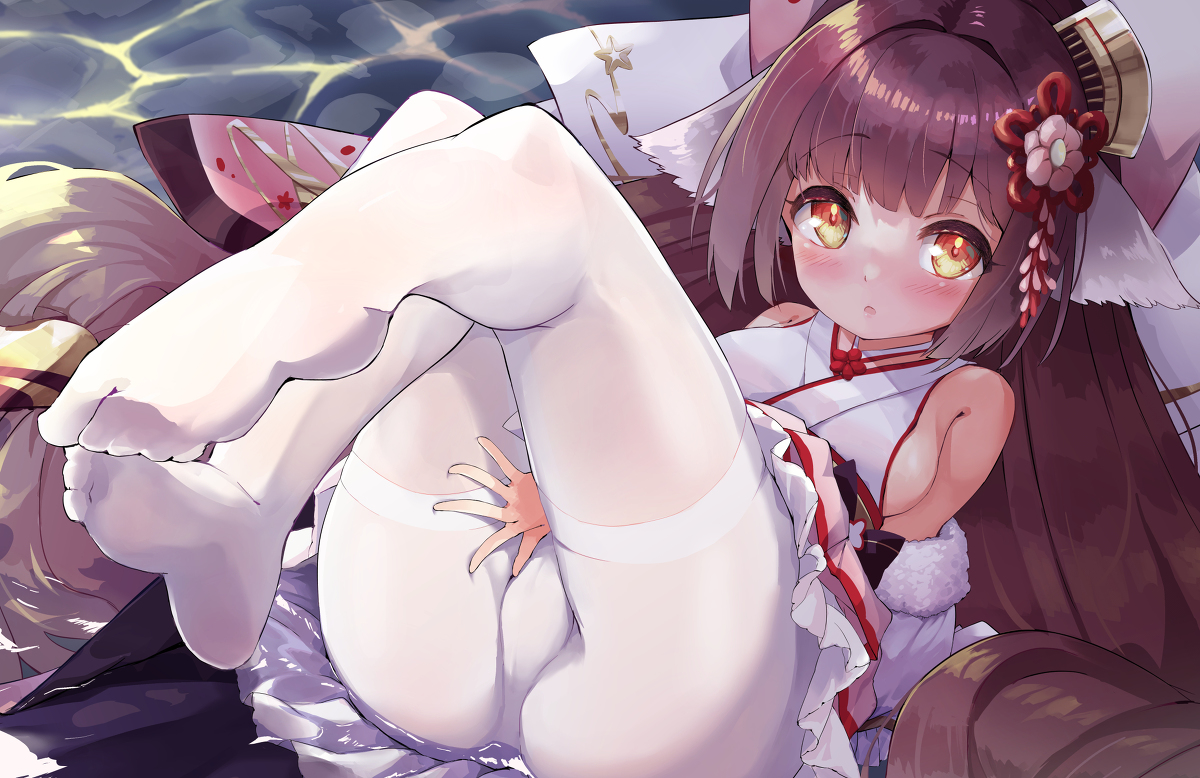 This is a pixiv picture whose title is 正月春月.
