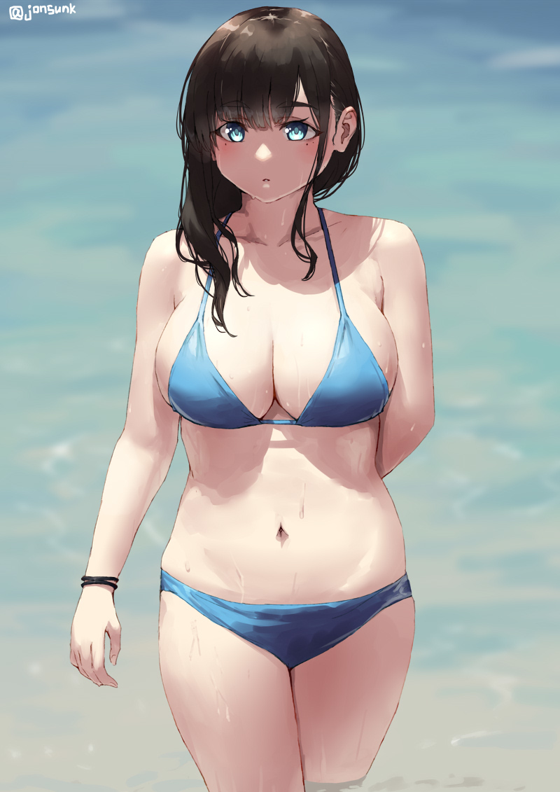 This is a pixiv picture whose title is 地味子の本気.