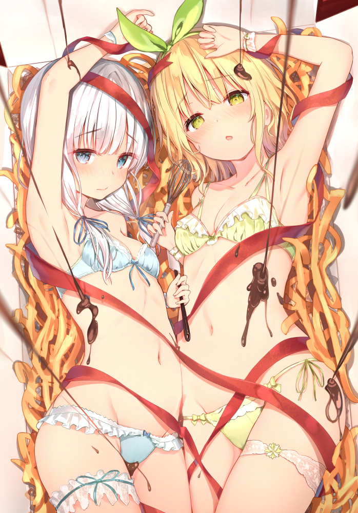 This is a pixiv picture whose title is 唯花ちゃん＆小春先輩バレンタイン.