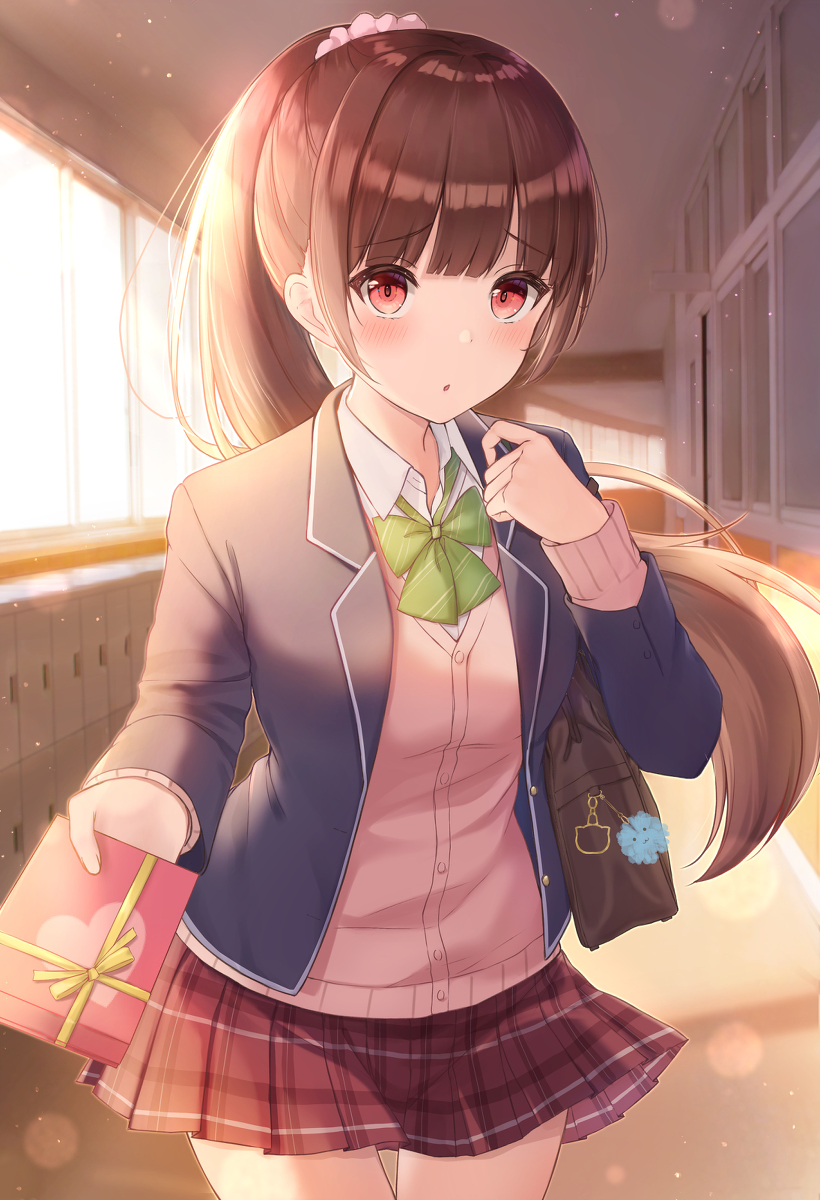 This is a pixiv picture whose title is 『クラスのみんなには内緒だよ…💓』.