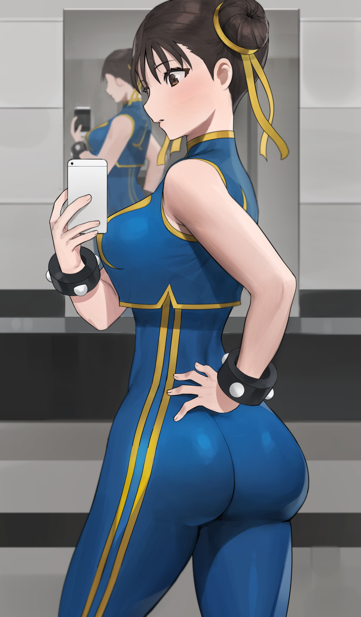 This is a pixiv picture whose title is Chun-Li.