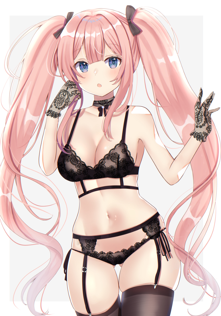 This is a pixiv picture whose title is 黒下着.