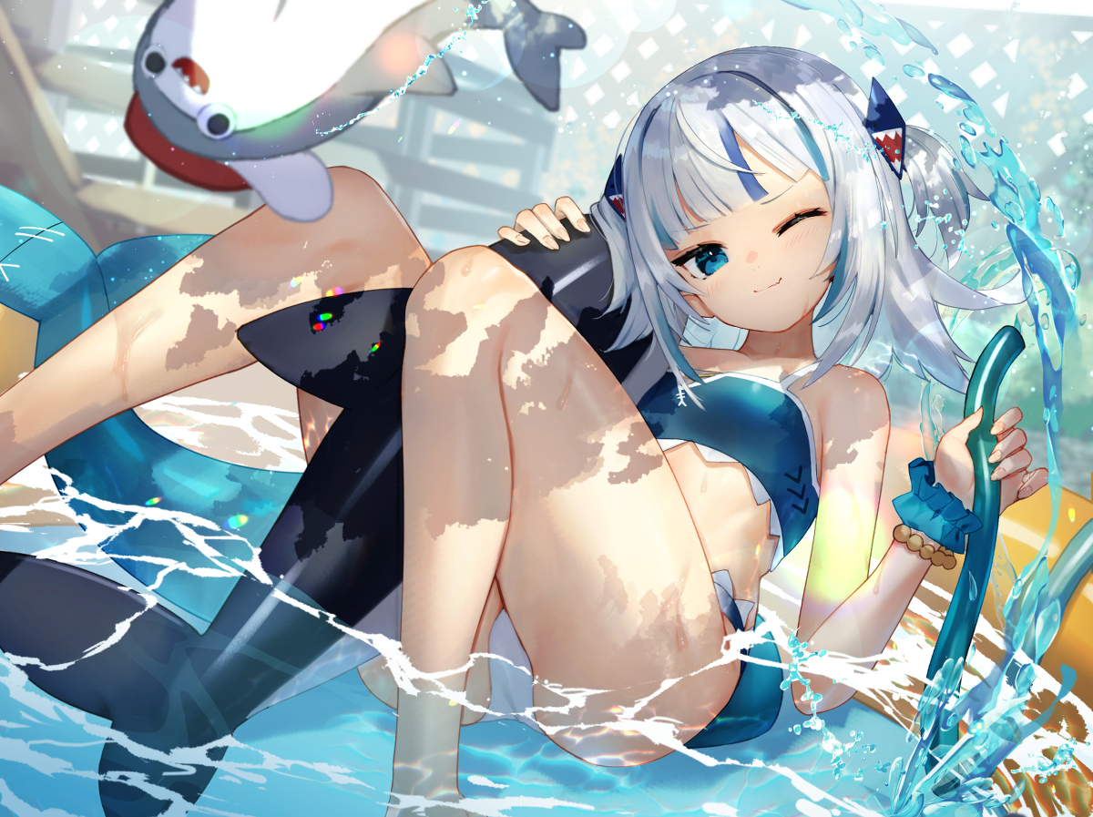 This is a pixiv picture whose title is 水着サメちゃん.