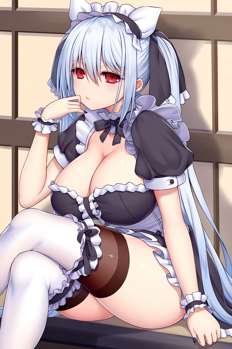 This is a pixiv picture whose title is メイドさん。.