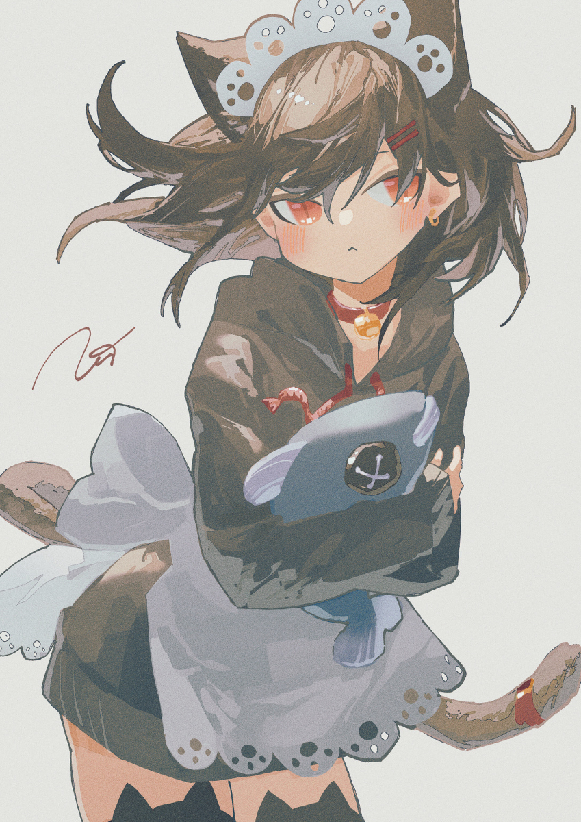 This is a pixiv picture whose title is 猫要素が強いメイド.