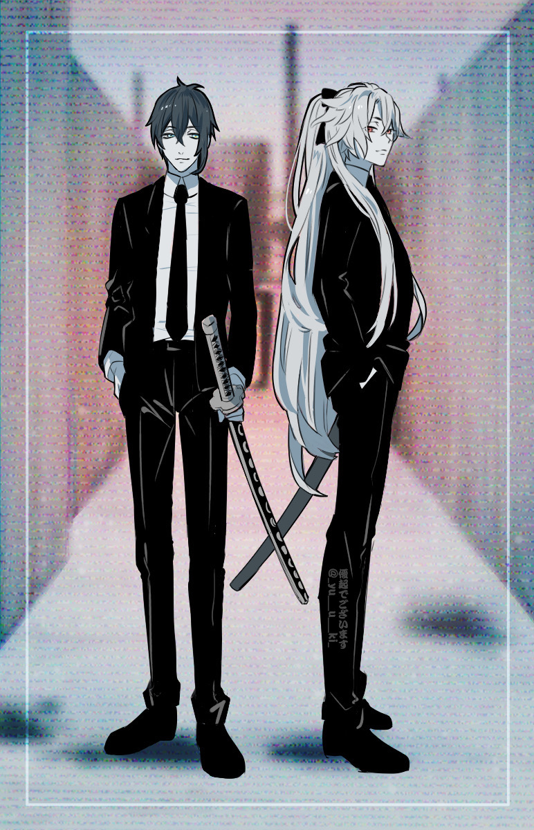 This is a pixiv picture whose title is 月と狐と.