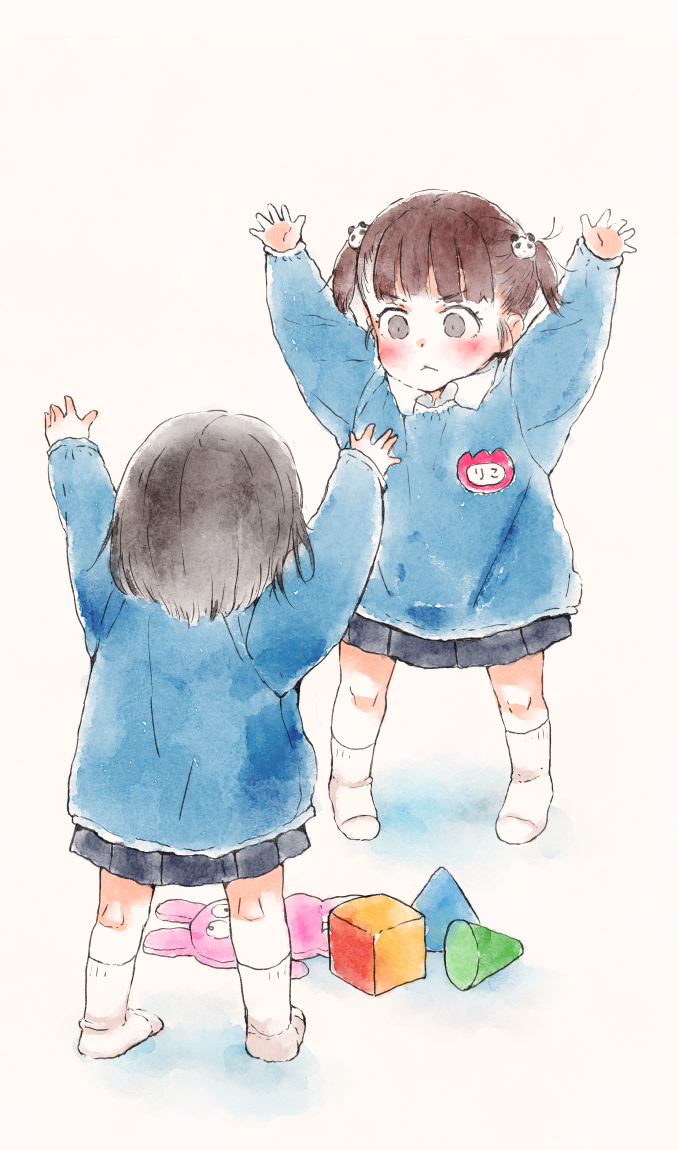 This is a pixiv picture whose title is これは玩具の取り合いでレッサーパンダのように威嚇し合うちびっ娘達.